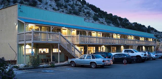 Photo of Cottonwood Hot Springs Inn & Spa