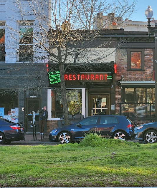 Photo of Tune Inn in Capitol Hill