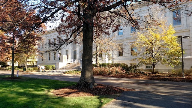 Photo of School of Professional & Extended Studies in Northwest Washington