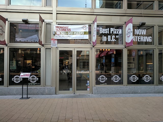 Photo of Pete's New Haven Style Apizza in Northwest Washington