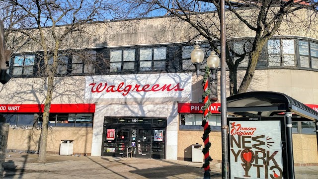 Photo of Walgreens in Lincoln Square
