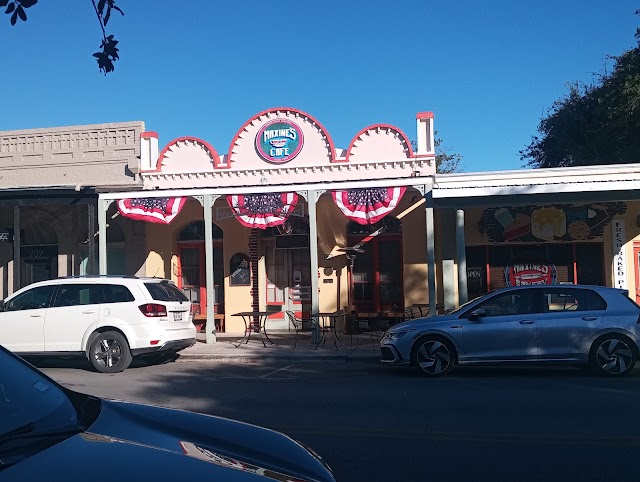 Photo of Maxine's Cafe & Bakery
