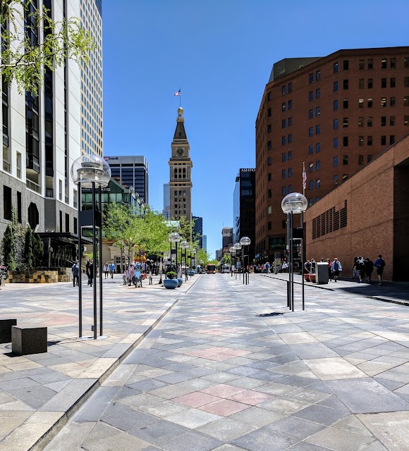 Photo of 16th Street Mall in Central