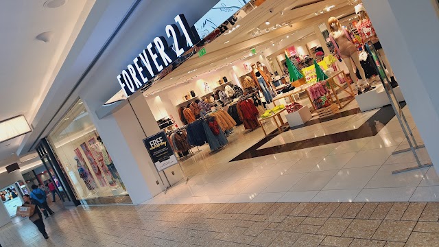 Photo of Cherry Creek Shopping Center in Cherry Creek