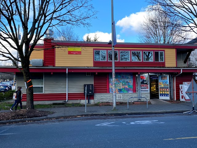 Photo of Yesler Grocery in Minor