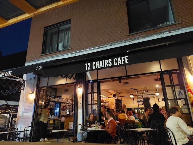 Photo of 12 Chairs Cafe in Williamsburg