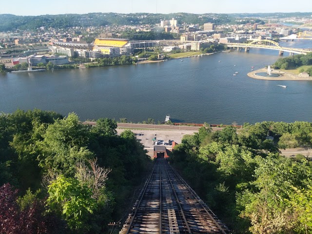 Photo of The Incline in South Shore