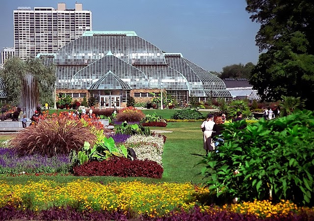 Photo of Lincoln Park Conservatory in Lincoln Park