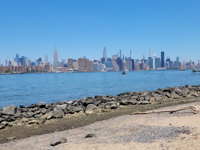 Photo of East River State Park in Williamsburg