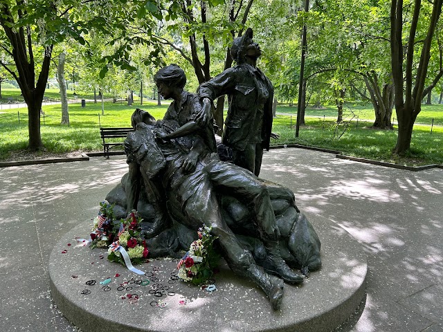 Photo of Vietnam Women's Memorial in Northwest Washington